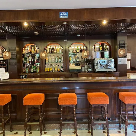 Boutique Hs Rosa 3* Пагуэра