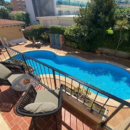 Boutique Hs Rosa 3*